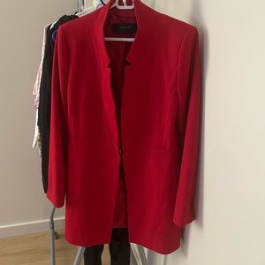 Zara’s women’s Xl red blazer
